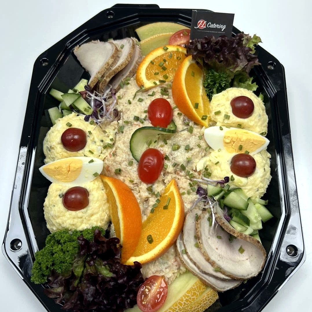 Seizoensbuffet met salades en warme gerechten